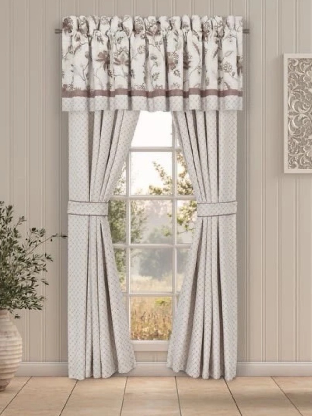 J Queen New York Santa Rosa Window Panel Pair Sz 60”x95” NWT